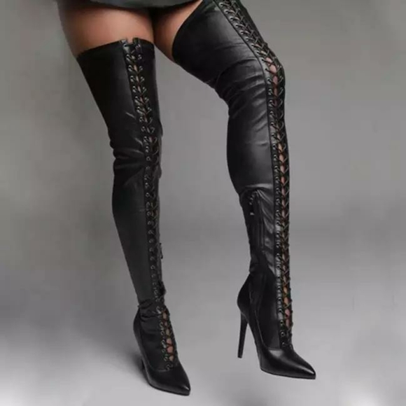 Lace up crotch high boots - Picture 4 of 11